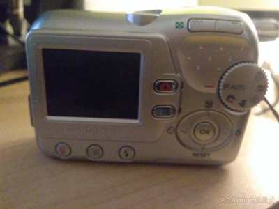 Fotocamera digitale Olympus FE-100 4.0 Megapixel, tipo sensore - Anteprima 4