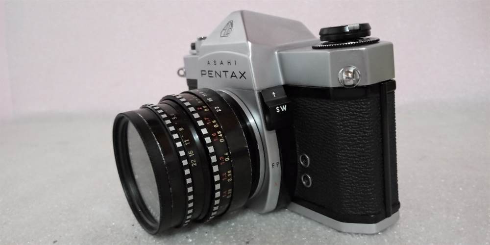 Foto 5ASAHI PENTAX SP500 CON OTTICA, in buone condizioni