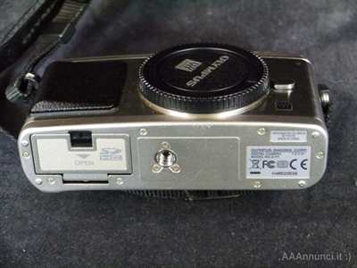 Foto 5 Olympus PEN E-P1 Solo corpo / Body Argento EP1