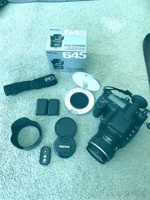 Set Pentax 645Z con lente 55mm f2.8 1770 €
