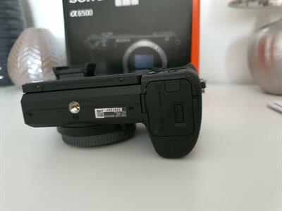 Sony Alpha 6500 fotocamera mirrorless, in ottime condizioni - Anteprima 6