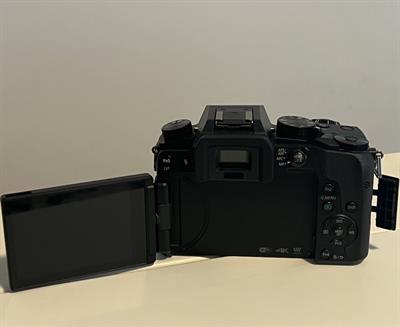 PANASONIC LUMIX DMC-G7K Fotocamera Mirrorless Digitale con o