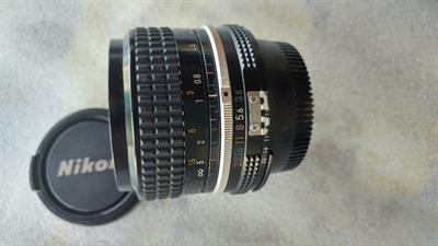 Fotocamera reflex Nikon, marca Tamron, ottimo stato - Foto 3