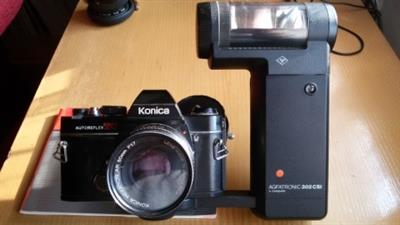 Macchina fotografica Konica autoreflex - Anteprima 2