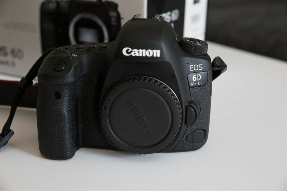 Foto 6Canon EOS 6D Mark II