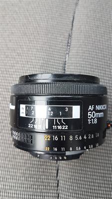 Nikon 50mm f 1.8