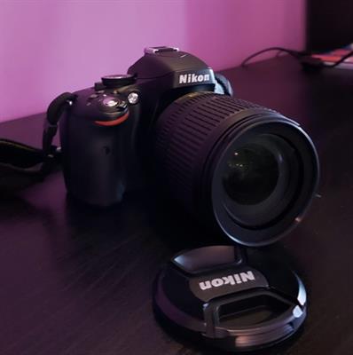 Nikon D5100 con ottica 15-105, come nuova - Anteprima 2