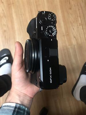 Fujifilm GFX 50r con 34mm-64mm F4